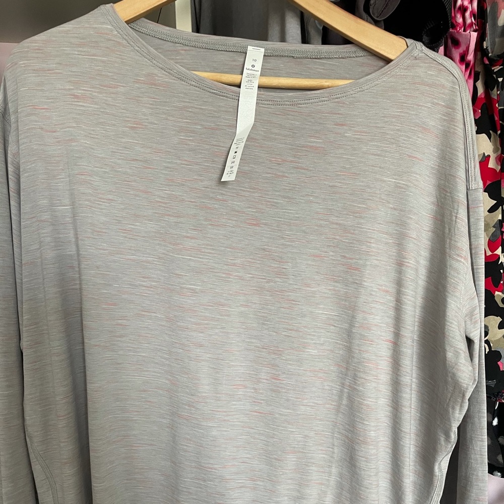 Lululemon Back In Action Long Sleeve